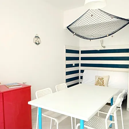M260 - Marcelli, Comodo Bilocale Con Garage Appartement Marcelli