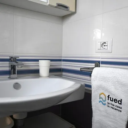 דירה M260 - Marcelli, Comodo Bilocale Con Garage מרצ'לי