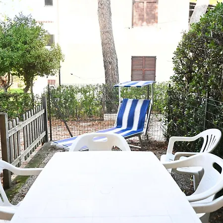 M260 - Marcelli, Comodo Bilocale Con Garage *